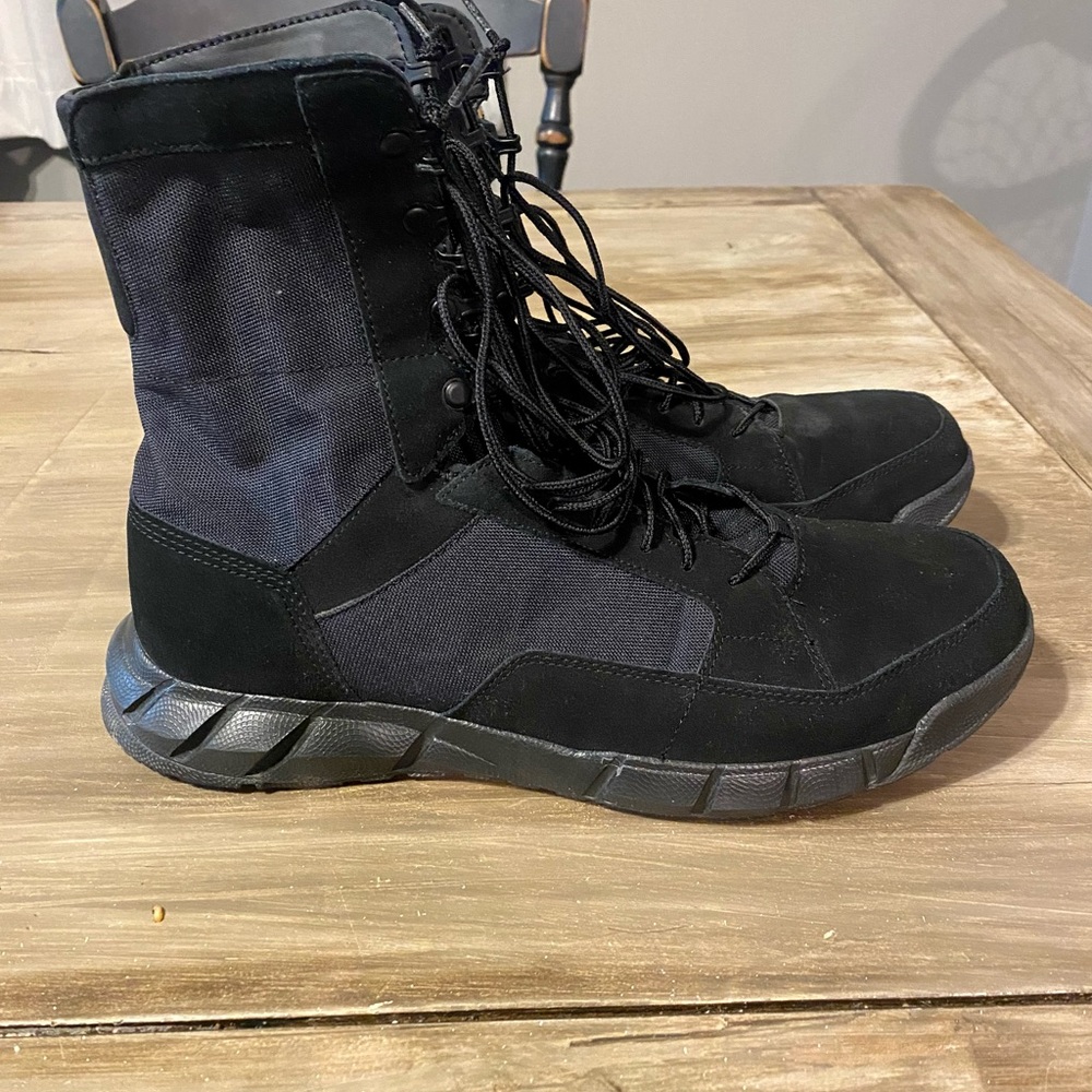 Oakley Light Assault Boot